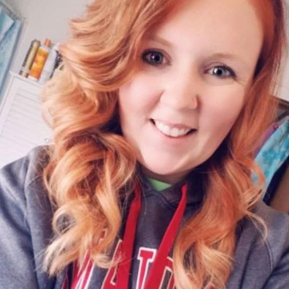 Meet your Posher, Alyssa - Picture 1 of 1